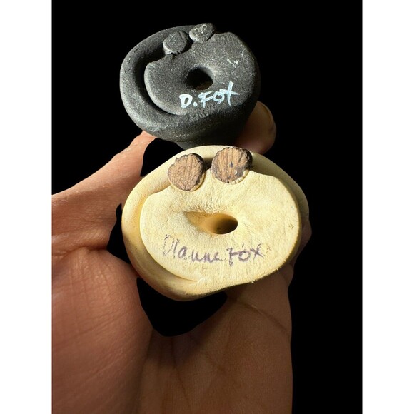 VTG MINIATURE CATS HANDMADE SIGNED DIANNE FOX CLAY BLACK WHITE CAT HANDPAINTED - Picture 4 of 9